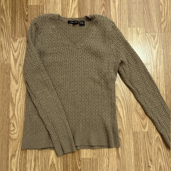 Jeanne Pierre Sweater size Medium - Picture 8 of 9
